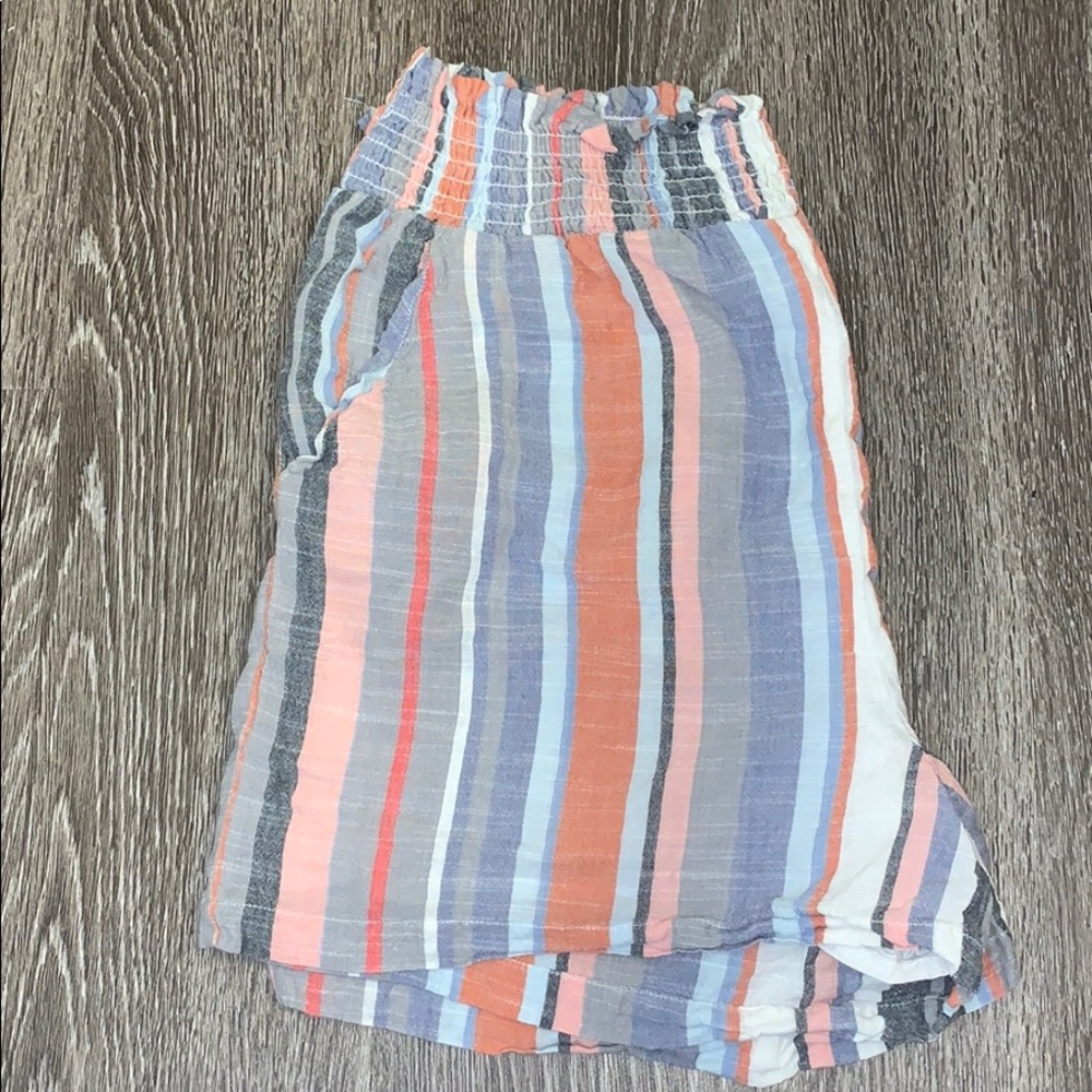 High waisted striped shorts - Picture 2 of 6
